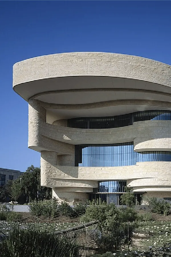 The National Museum of the American Indian, Washington D.C., USA 